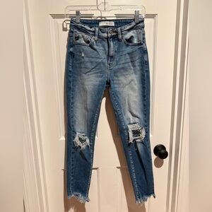 KanCan Distressed Skinny Jeans Size 5/26 Raw hem